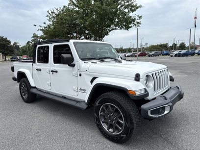 Used 2021 Jeep Gladiator Overland w/ Safety Group