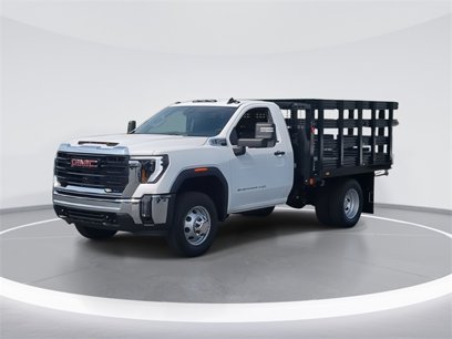 New 2025 GMC Sierra 3500 Pro w/ Convenience Package