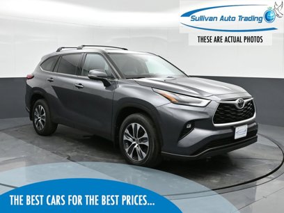 Used 2022 Toyota Highlander XLE