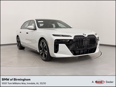 New 2025 BMW 760i xDrive
