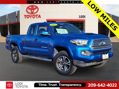 Used 2017 Toyota Tacoma TRD Sport w/ Tow Package