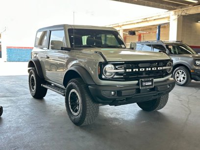 Certified 2023 Ford Bronco Outer Banks w/ Sasquatch Package