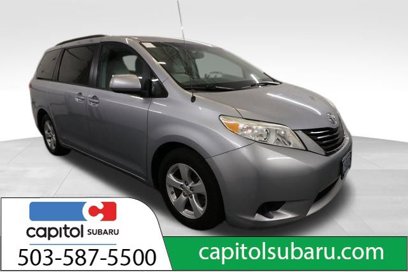 Used 2014 Toyota Sienna LE