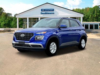 New 2025 Hyundai Venue SE