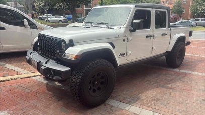 Certified 2023 Jeep Gladiator Willys