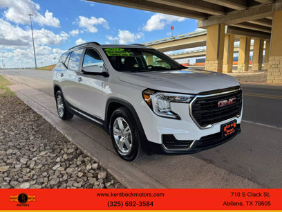 Used 2024 GMC Terrain SLE w/ Driver Convenience Package