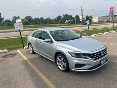 Used 2020 Volkswagen Passat 2.0T SE