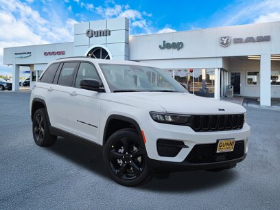 New 2025 Jeep Grand Cherokee Altitude