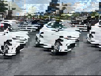 New 2025 Toyota Camry LE