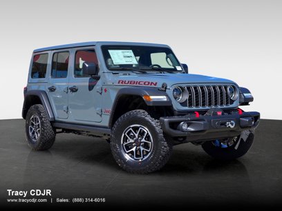 New 2025 Jeep Wrangler Unlimited Rubicon w/ Steel Bumper Group