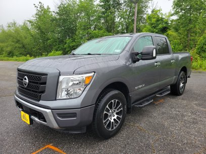 Used 2021 Nissan Titan SV w/ Accessory Utility Package
