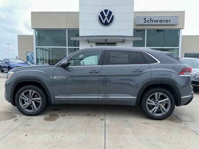 New 2024 Volkswagen Atlas Cross Sport SEL R-Line