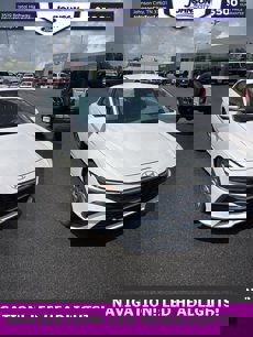 Used 2024 Hyundai Elantra SEL