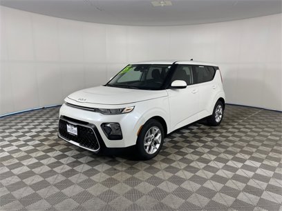Certified 2022 Kia Soul LX w/ Technology Package