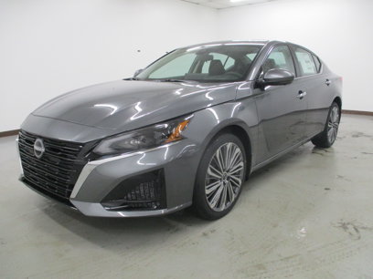New 2025 Nissan Altima 2.5 SL