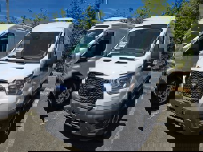 New 2025 Ford Transit 150 148 Medium Roof