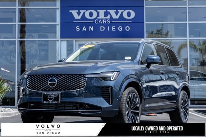 New 2025 Volvo XC90 T8 Ultra