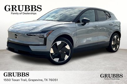 New 2025 Volvo EX30 Plus w/ Protection Package Premier