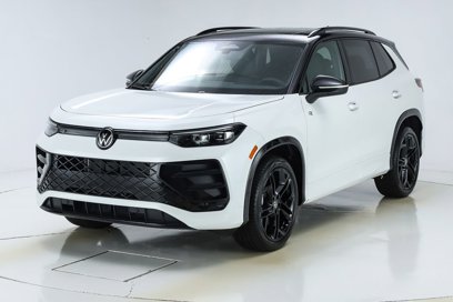 New 2025 Volkswagen Tiguan SE R-Line