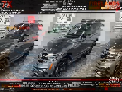 New 2024 Volkswagen Tiguan SE R-Line
