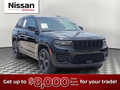 Used 2023 Jeep Grand Cherokee Altitude
