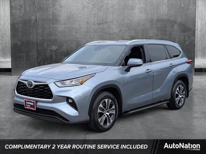 Certified 2020 Toyota Highlander XLE
