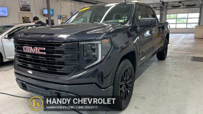 Used 2022 GMC Sierra 1500 Elevation w/ X31 Off-Road Package