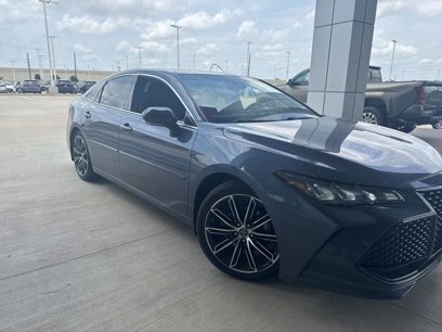 Used 2019 Toyota Avalon XSE