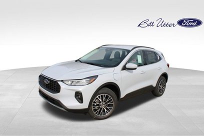 New 2025 Ford Escape SE
