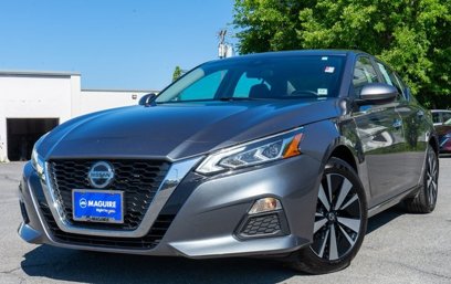 Used 2021 Nissan Altima 2.5 SV