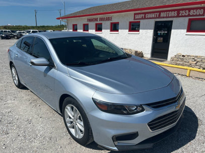 Used 2017 Chevrolet Malibu LT