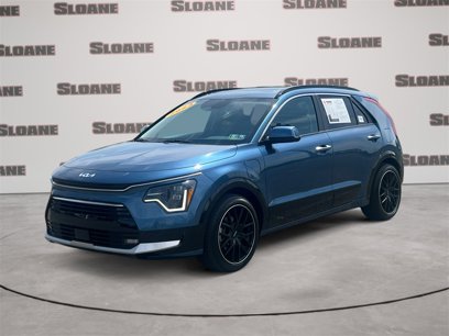 Used 2023 Kia Niro SX Touring