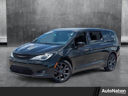 Used 2018 Chrysler Pacifica Touring Plus w/ S Appearance Package