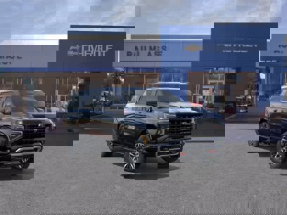 New 2025 Chevrolet Suburban Z71