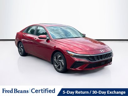 Certified 2024 Hyundai Elantra SEL w/ Convenience Package