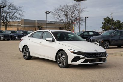 New 2025 Hyundai Elantra Limited