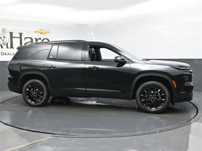 New 2025 Chevrolet Traverse LT w/ Midnight/Sport Edition