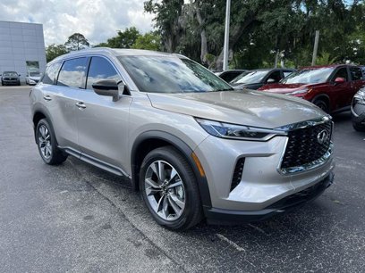 New 2025 INFINITI QX60 Luxe