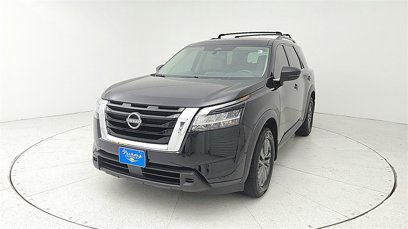Used 2022 Nissan Pathfinder SV w/ SV Premium Package