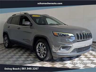 Used 2019 Jeep Cherokee Latitude Plus w/ Comfort/Convenience Group