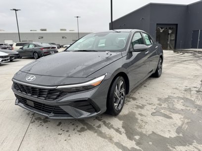 New 2025 Hyundai Elantra Limited