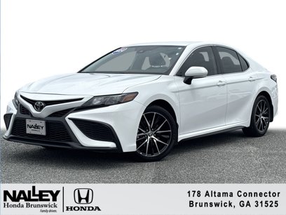 Used 2024 Toyota Camry SE