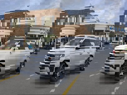 New 2024 Ford Expedition Max XLT