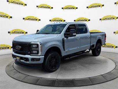 New 2025 Ford F350 Lariat w/ Black Appearance Package