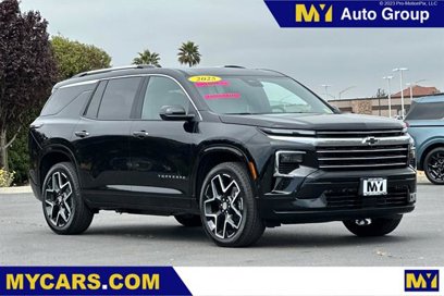 New 2025 Chevrolet Traverse High Country w/ LPO, Floor Liner Package