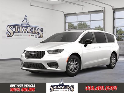 New 2025 Chrysler Pacifica Select