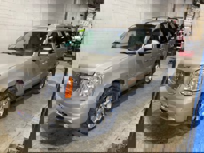 Used 2013 GMC Yukon SLT w/ SLT-2 Equipment Package