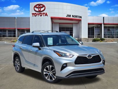 Used 2021 Toyota Highlander XLE