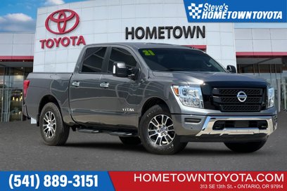 Used 2021 Nissan Titan SV w/ SV Convenience Package