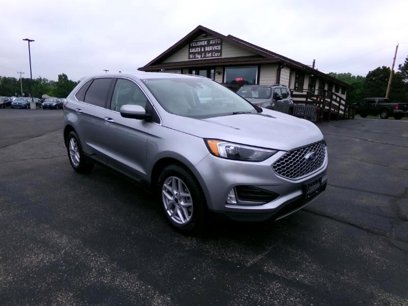 Used 2023 Ford Edge SEL w/ Convenience Package